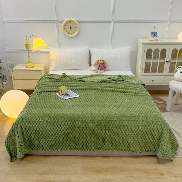 ふわふわファーの冬用チェック柄ブランケット