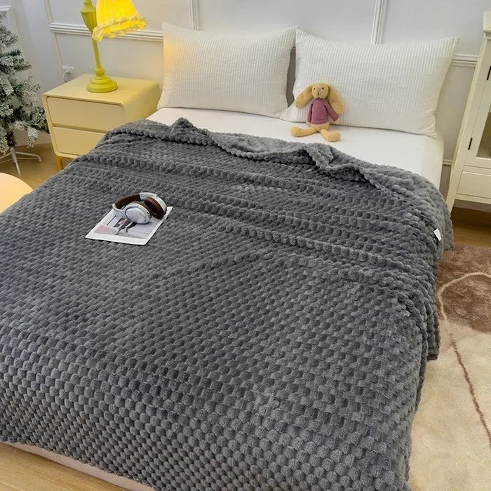 ふわふわファーの冬用チェック柄ブランケット